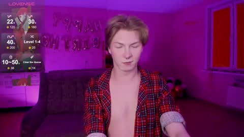 Snapshot of themikesever chatting on February 26, 6:21 pm Sever online show from February 26, 6:21 pm