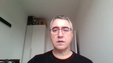 Snapshot of themohican chatting on March 8, 8:18 am Themohican online show from March 8, 8:18 am