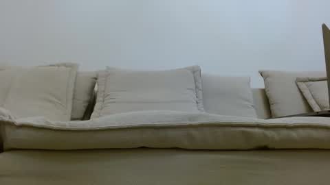 Snapshot of themonarchgoat chatting on September 29, 4:34 pm TheMonarchGoat online show from September 29, 4:34 pm