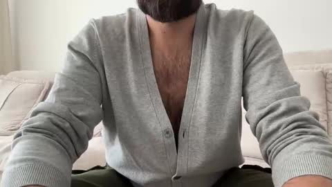 Snapshot of themonarchgoat chatting on October 25, 7:38 am TheMonarchGoat online show from October 25, 7:38 am