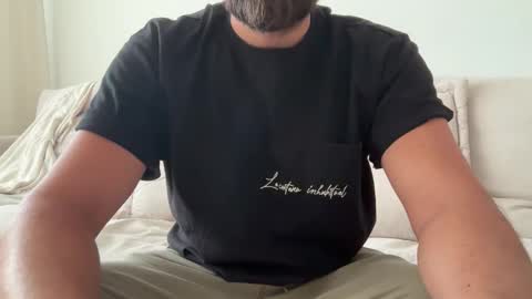 Snapshot of themonarchgoat chatting on November 26, 7:42 am TheMonarchGoat online show from November 26, 7:42 am