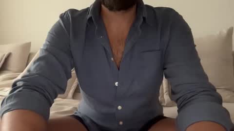 Snapshot of themonarchgoat chatting on November 28, 12:30 pm TheMonarchGoat online show from November 28, 12:30 pm