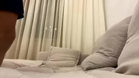 Snapshot of themonarchgoat chatting on November 29, 10:46 pm TheMonarchGoat online show from November 29, 10:46 pm