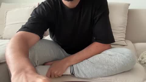 Snapshot of themonarchgoat chatting on February 23, 2:47 pm TheMonarchGoat online show from February 23, 2:47 pm