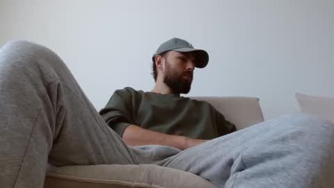 Snapshot of themonarchgoat chatting on March 13, 9:49 am TheMonarchGoat online show from March 13, 9:49 am