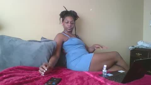 Snapshot of thenaturalgoddess chatting on December 20, 5:51 pm TheNaturalGoddess online show from December 20, 5:51 pm