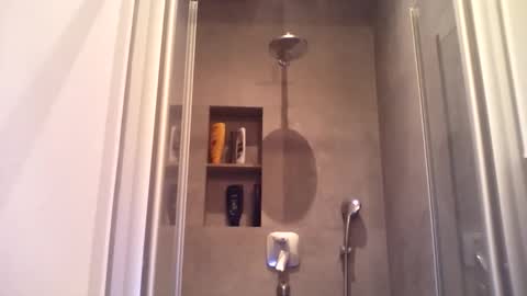 thenewdude1992 online show from October 23, 9:02 pm