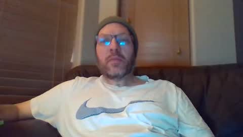 Snapshot of theo6974z chatting on March 4, 12:12 pm theo6974z online show from March 4, 12:12 pm