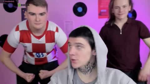 theo_drift online show from February 1, 7:56 pm