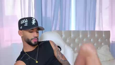 Theo Sky online show from September 18, 2:08 pm