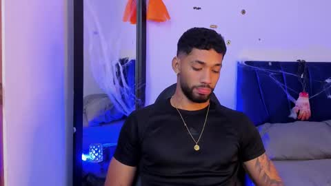 Theo Sky online show from October 22, 3:45 pm