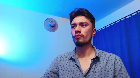 Theo online show from November 29, 9:45 am