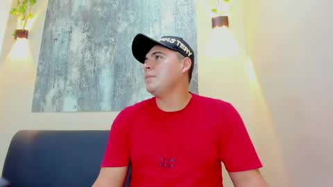 Theo online show from June 4, 7:42 pm