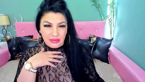 Snapshot of theonerosegoddes chatting on March 19, 9:52 pm theonerosegoddes online show from March 19, 9:52 pm