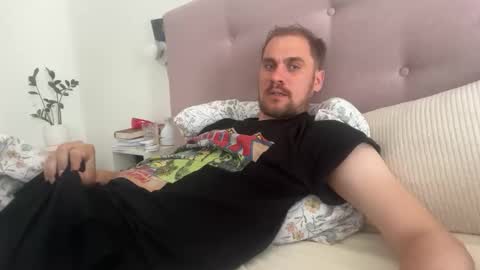 theonetojerkwith online show from June 7, 7:34 am