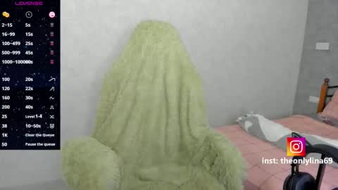 Eva online show from March 19, 5:06 pm