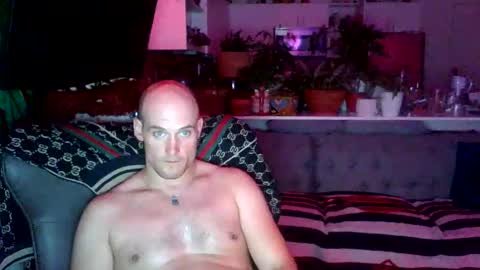 MISTERPOWERS online show from February 19, 2:33 am