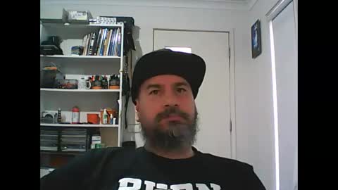 aussiebeard online show from September 26, 5:55 am