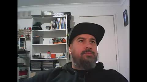 aussiebeard online show from November 10, 1:48 am