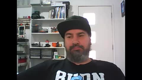 aussiebeard online show from November 25, 2:00 am