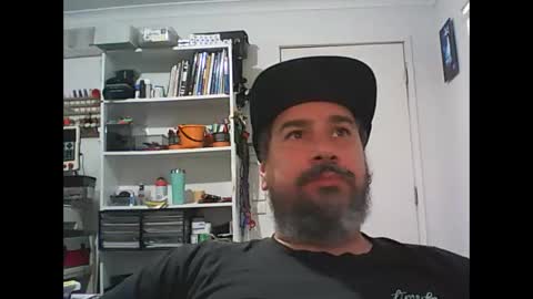 aussiebeard online show from February 20, 2:52 am