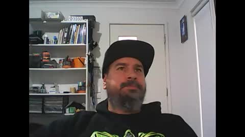 aussiebeard online show from May 18, 1:45 am