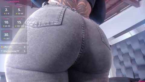 Snapshot of thepam_boobs chatting on March 4, 11:16 am Pamela online show from March 4, 11:16 am