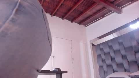 Snapshot of thepam_boobs chatting on March 6, 11:17 am Pamela online show from March 6, 11:17 am