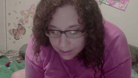 Snapshot of theplayfulbbw chatting on April 12, 2:55 pm Amelia online show from April 12, 2:55 pm