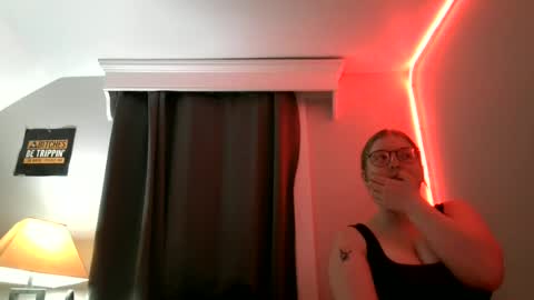 therealbabyblondie online show from July 1, 4:47 am