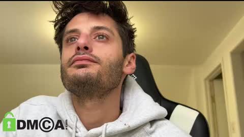 therealdylansdick online show from November 11, 8:31 pm