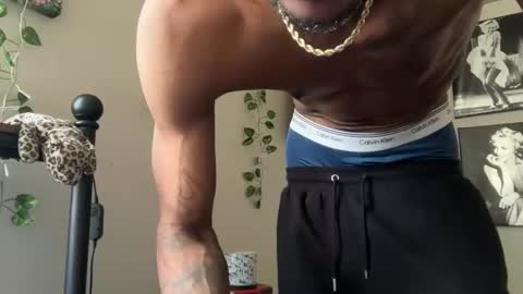 Snapshot of therealferrarii chatting on April 15, 2:35 pm therealferrarii online show from April 15, 2:35 pm