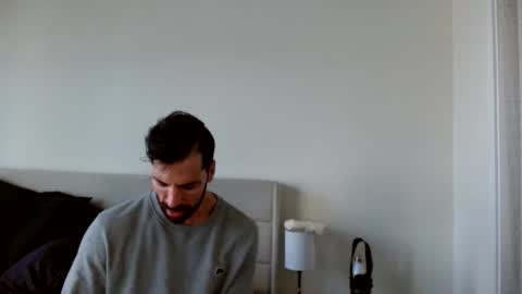 Snapshot of therealkingyoshi chatting on January 6, 10:01 pm Yoshi online show from January 6, 10:01 pm