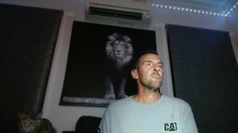 Snapshot of therealkurva4u chatting on January 18, 5:15 pm therealkurva4u online show from January 18, 5:15 pm