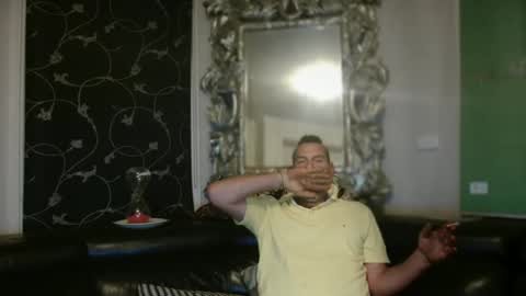 Snapshot of therealkurva4u chatting on February 17, 12:38 pm therealkurva4u online show from February 17, 12:38 pm