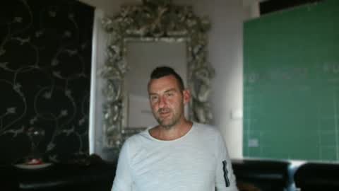 Snapshot of therealkurva4u chatting on February 21, 8:29 am therealkurva4u online show from February 21, 8:29 am