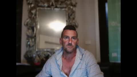 Snapshot of therealkurva4u chatting on March 5, 1:06 pm therealkurva4u online show from March 5, 1:06 pm