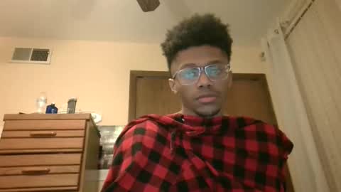 Snapshot of therealshifty chatting on March 27, 6:19 am TheRealShifty online show from March 27, 6:19 am