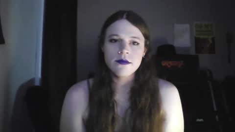 Snapshot of theresa333 chatting on October 8, 6:00 am theresa333 online show from October 8, 6:00 am