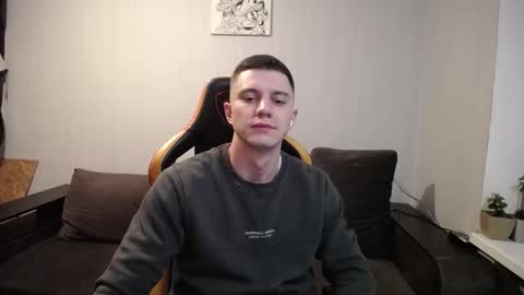 Snapshot of theroadtomars chatting on November 5, 6:41 pm Nick online show from November 5, 6:41 pm