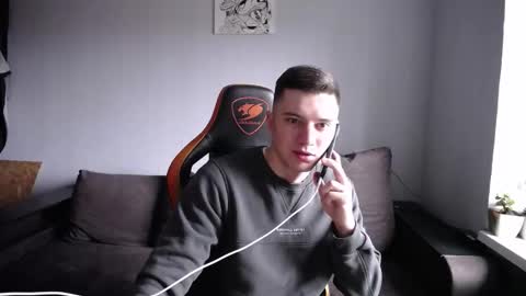 Snapshot of theroadtomars chatting on November 6, 9:10 am Nick online show from November 6, 9:10 am