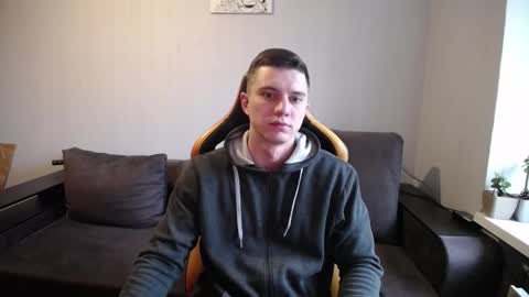 Snapshot of theroadtomars chatting on November 11, 12:49 pm Nick online show from November 11, 12:49 pm