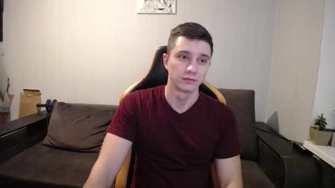 Snapshot of theroadtomars chatting on November 21, 9:02 pm Nick online show from November 21, 9:02 pm