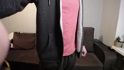 Snapshot of theroadtomars chatting on December 3, 9:35 pm Nick online show from December 3, 9:35 pm