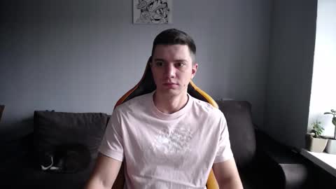 Snapshot of theroadtomars chatting on January 10, 12:18 pm Nick online show from January 10, 12:18 pm