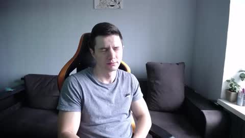 Snapshot of theroadtomars chatting on February 16, 7:37 am Nick online show from February 16, 7:37 am