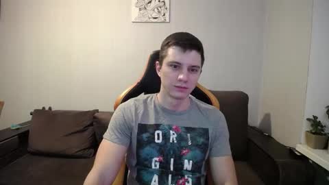 Snapshot of theroadtomars chatting on February 19, 12:28 am Nick online show from February 19, 12:28 am