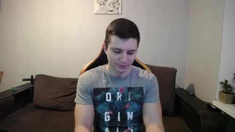 Snapshot of theroadtomars chatting on February 19, 5:42 pm Nick online show from February 19, 5:42 pm