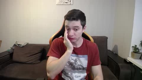 Snapshot of theroadtomars chatting on February 22, 3:21 pm Nick online show from February 22, 3:21 pm