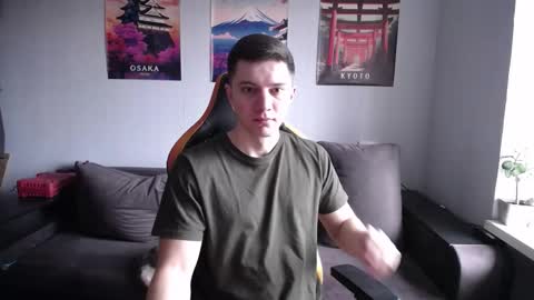 Snapshot of theroadtomars chatting on March 3, 6:30 am Nick online show from March 3, 6:30 am